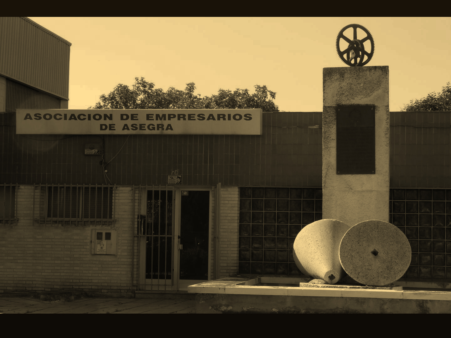 HISTORIA ASEGRA FOTO ANTIGUA